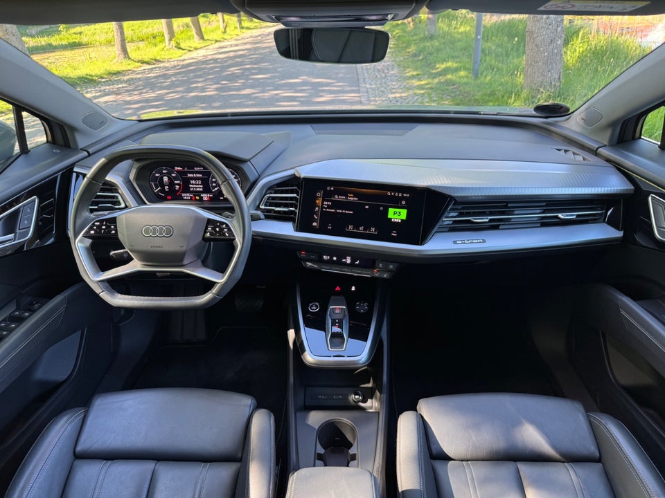 Audi Q4 e-tron 35 S-line 5d