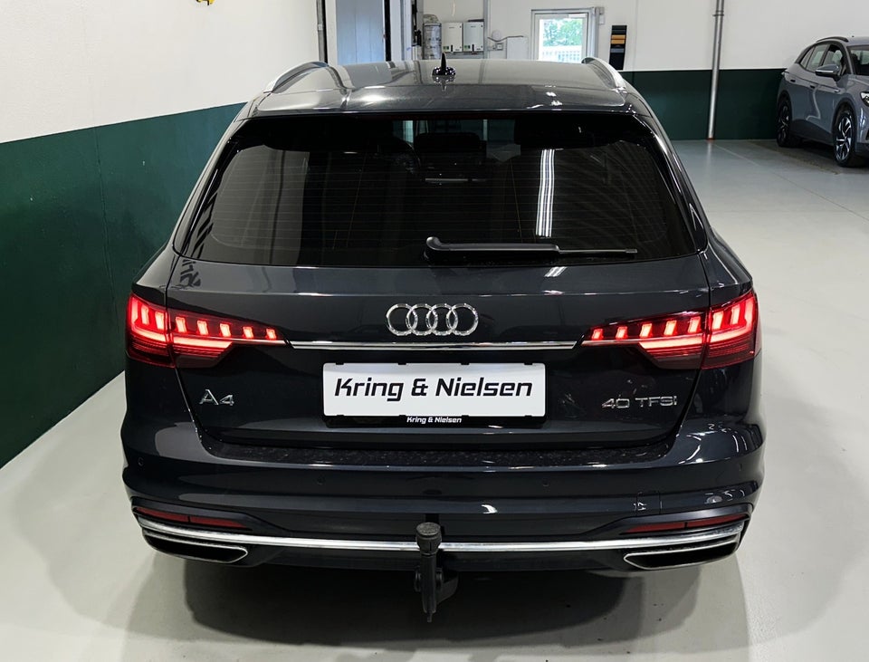 Audi A4 40 TFSi Prestige Avant S-tr. 5d
