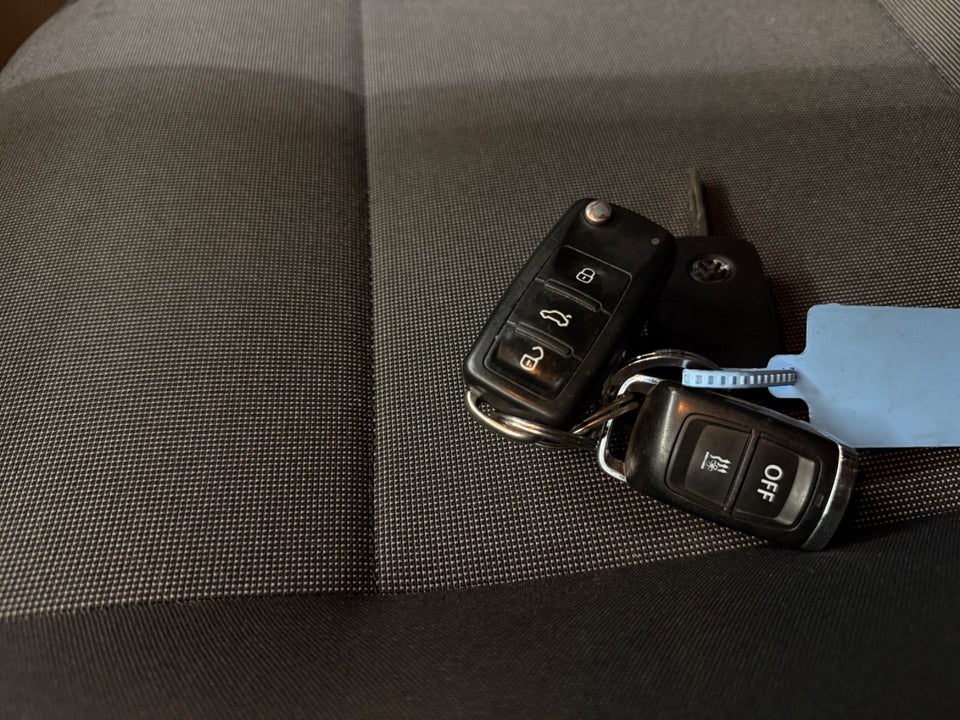 VW Transporter 2,0 TDi 150 Kassevogn DSG kort