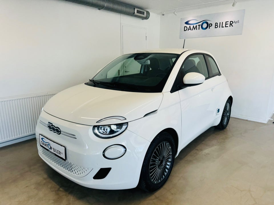 Fiat 500e 42 Icon 3d