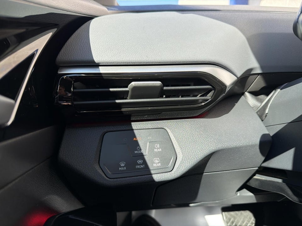 VW ID.4 77 Pro Performance Life 5d