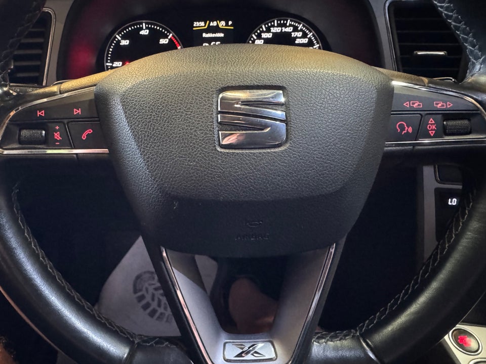 Seat Leon 2,0 TDi 150 Xcellence ST DSG 5d