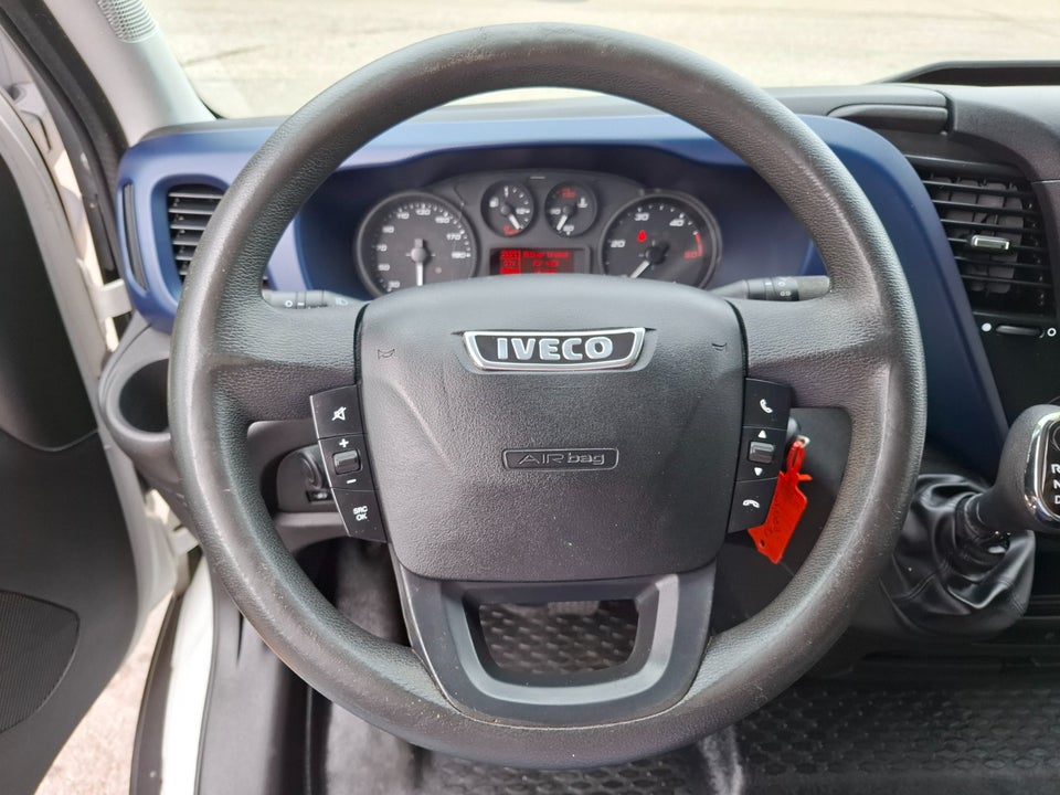 Iveco Daily 2,3 35S16 Alukasse m/lift AG8 2d