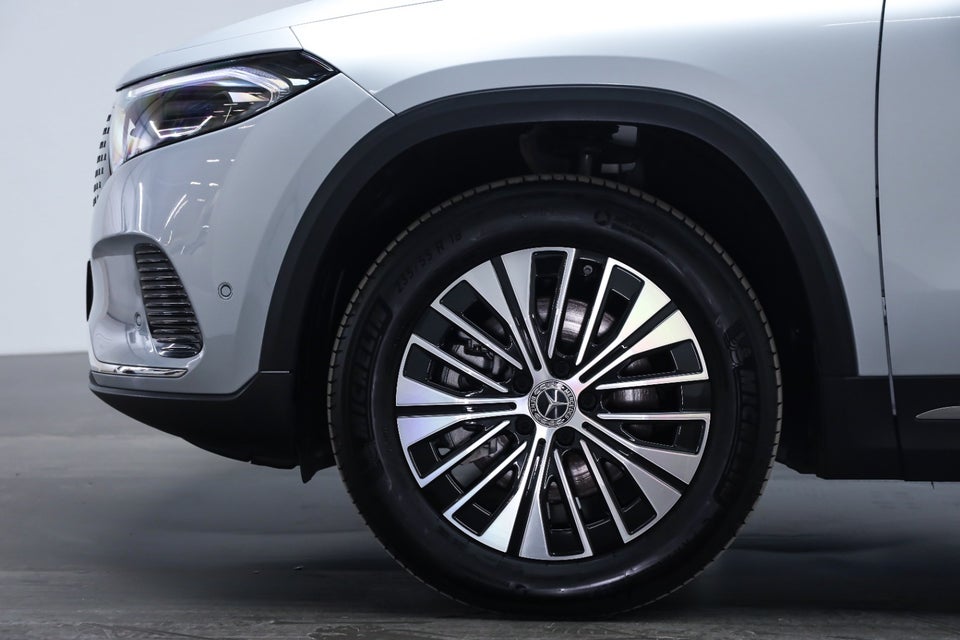 Mercedes EQA250+ Progressive Advance 5d