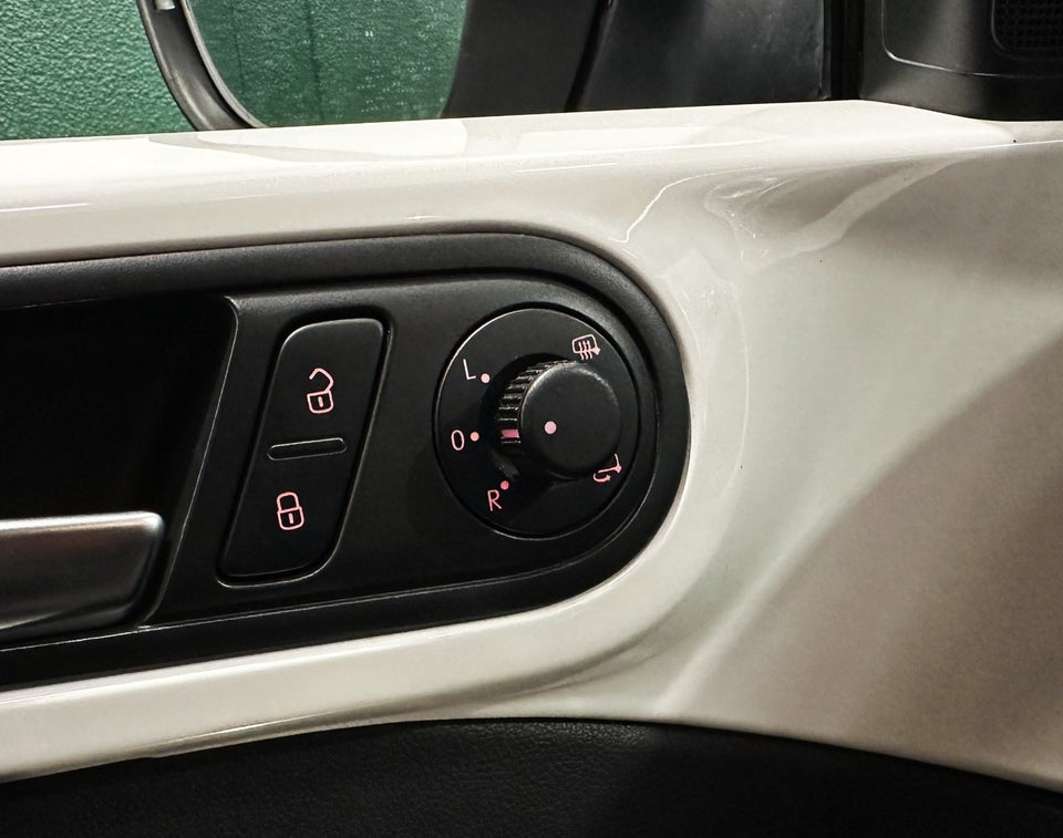 VW The Beetle 1,4 TSi 160 Design 2d