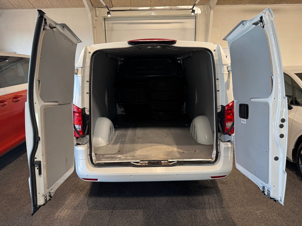 Mercedes Vito 116 2,0 CDi Kassevogn aut. L AWD