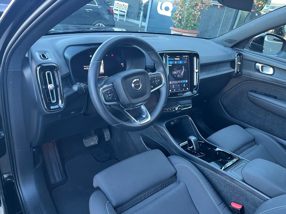 Volvo XC40 P6 ReCharge Core 5d