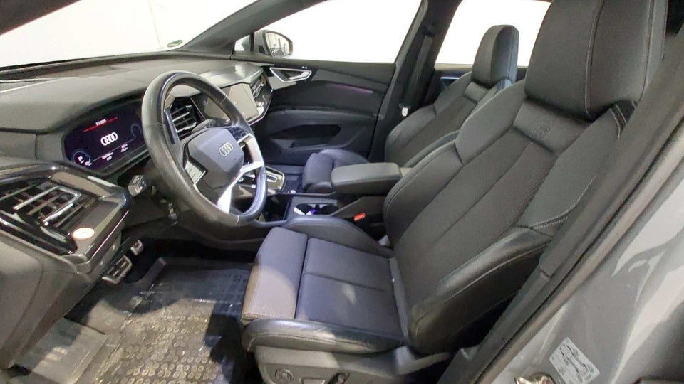 Audi Q4 e-tron 40 S-line 5d