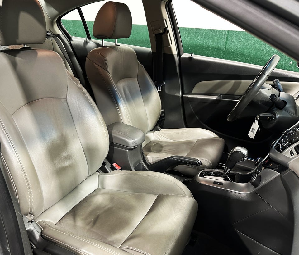 Chevrolet Cruze 2,0 VCDi 150 LT aut. 4d