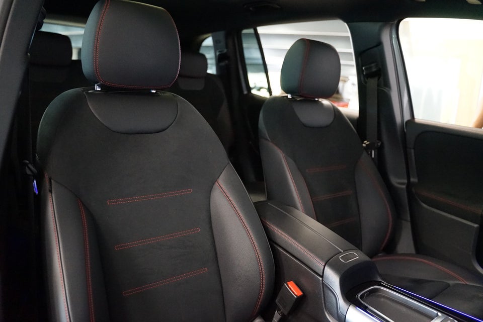 Mercedes EQB250+ AMG Line 5d