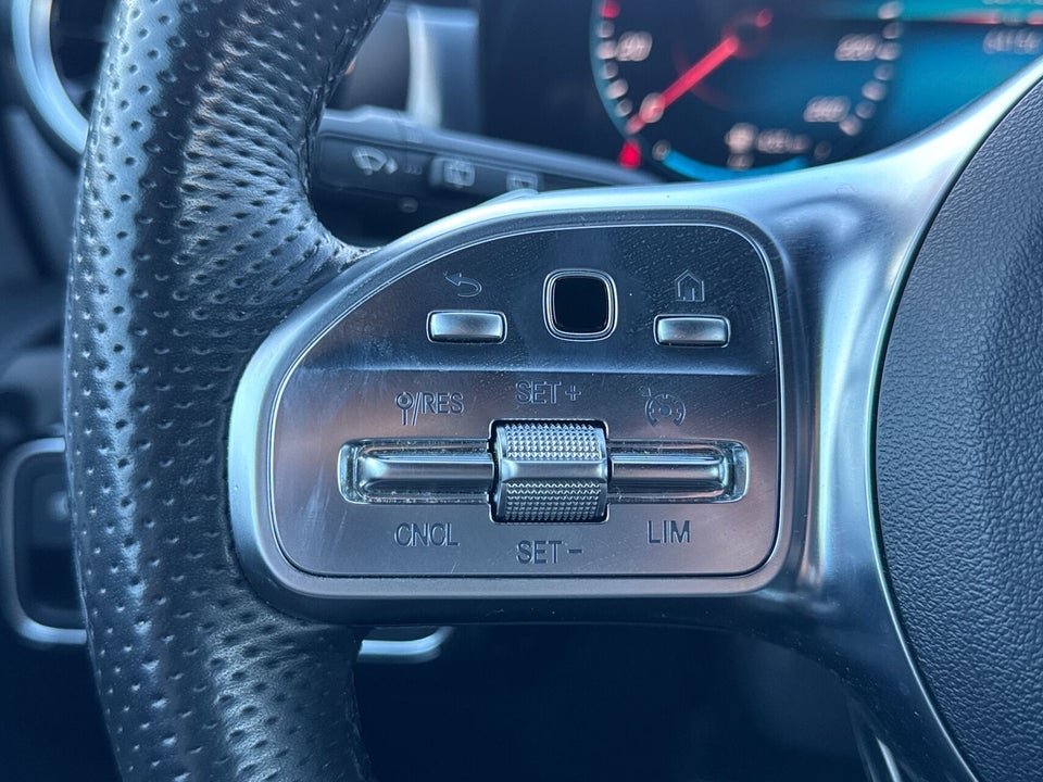 Mercedes A250 e 1,3 AMG Line aut. 5d