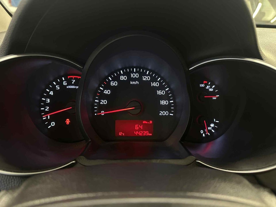 Kia Picanto 1,0 Attraction 5d