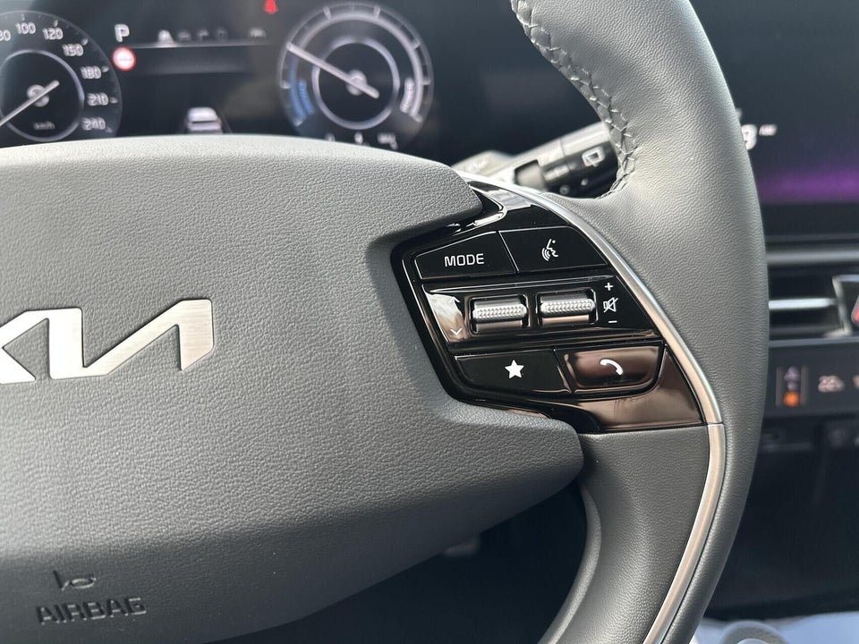 Kia Niro 64 EV Upgrade 5d