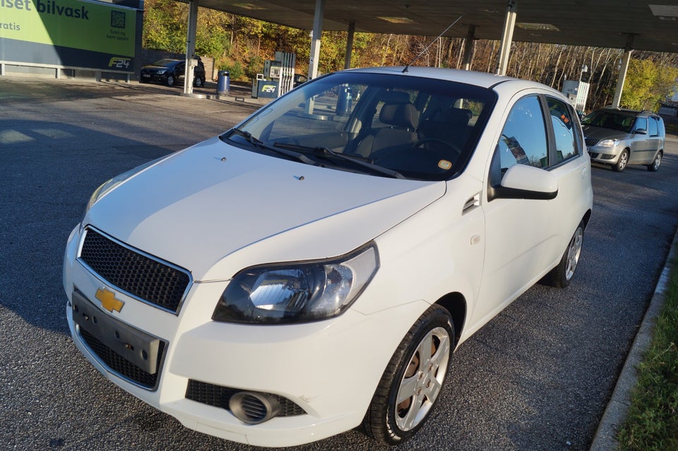 Chevrolet Aveo 1,2 LS 5d