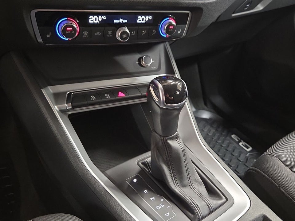 Audi Q3 35 TFSi Advanced S-tr. 5d