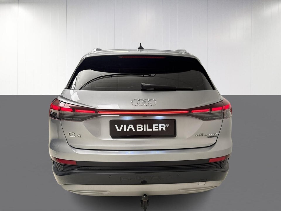 Audi Q4 e-tron 45 Progress quattro 5d