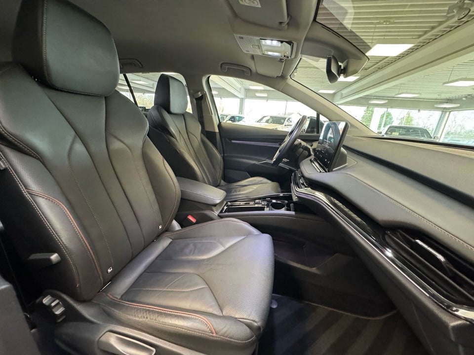 Skoda Enyaq 80 iV Selection Suite 5d