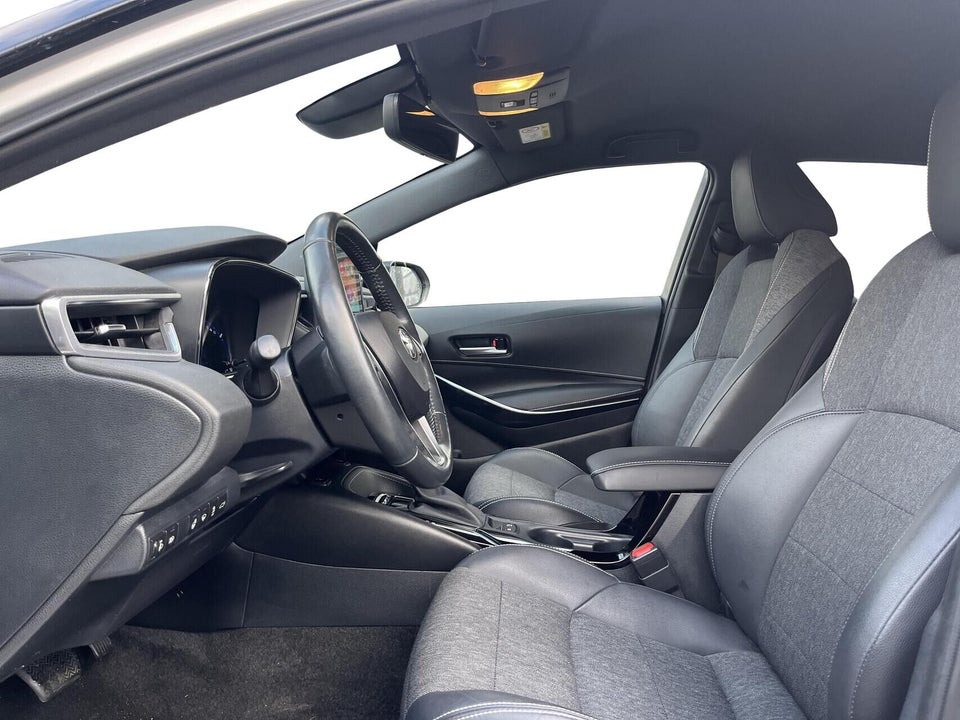 Toyota Corolla 1,8 Hybrid Active Premium Touring Sports MDS 5d