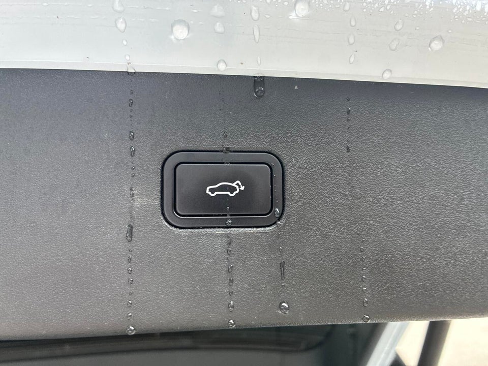 Volvo EX30 Extended Range Plus 5d
