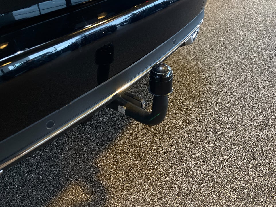 Mercedes C300 de 2,0 Avantgarde stc. aut. 5d