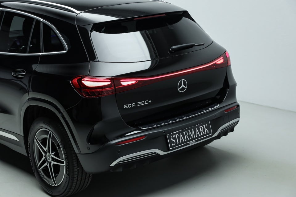 Mercedes EQA250+ AMG Advance 5d