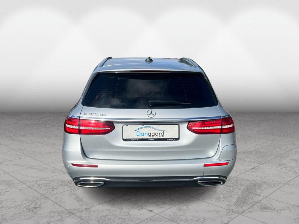 Mercedes E300 de 2,0 Avantgarde stc. aut. 5d