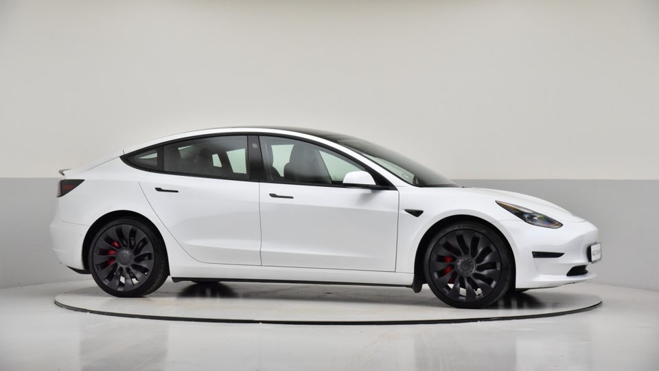 Tesla Model 3 Performance AWD 4d