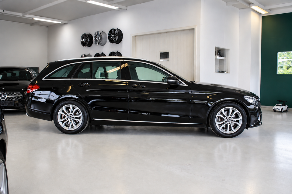 Mercedes C200 1,5 Advantage stc. aut. 5d