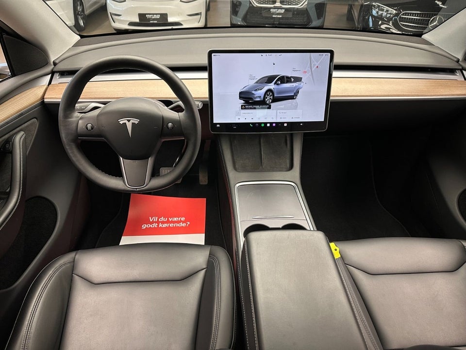Tesla Model Y RWD 5d