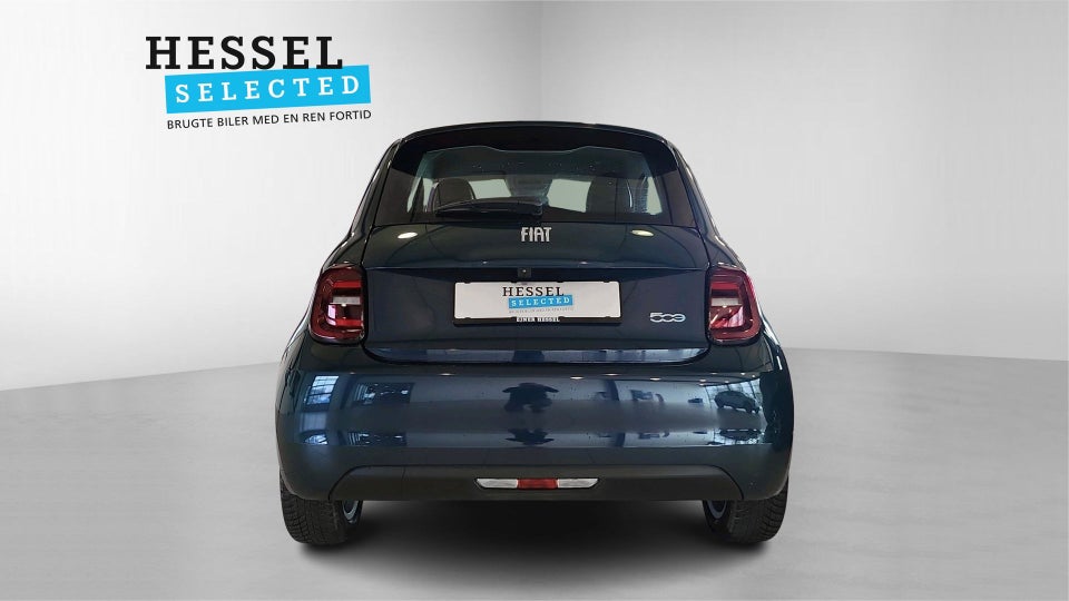 Fiat 500e 42 Icon 3d
