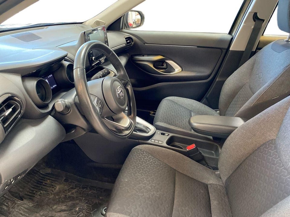 Toyota Yaris Cross 1,5 Hybrid Active e-CVT 5d