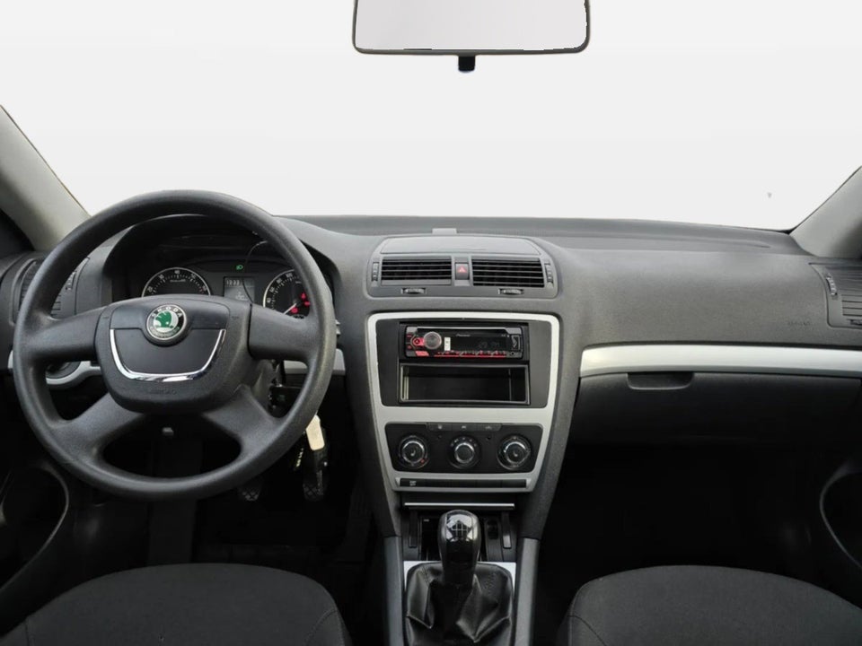 Skoda Octavia 1,8 TSi 160 Ambiente Combi 5d