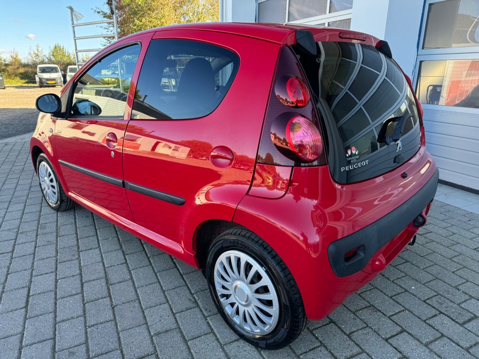 Peugeot 107 1,0 Sportium 5d