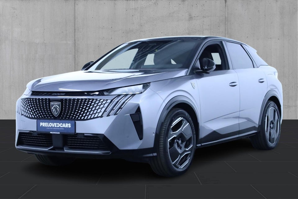 Peugeot e-3008 77 GT Pack 5d