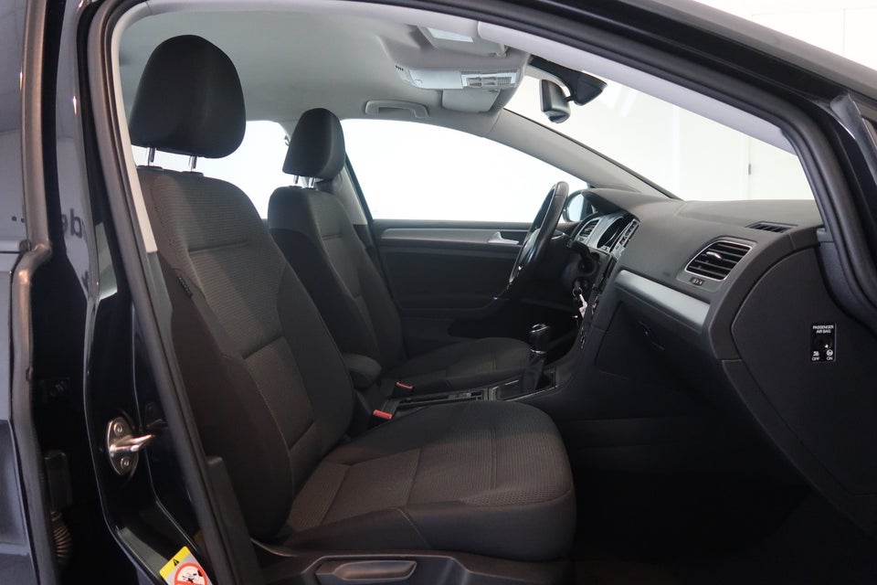 VW Golf VII 1,4 TSi 122 Comfortline BMT 5d