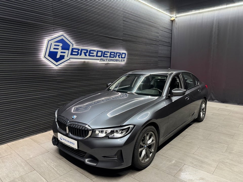BMW 320d 2,0 Sport Line aut. 4d