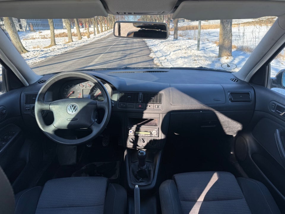 VW Golf IV 2,0 Comfortline 3d