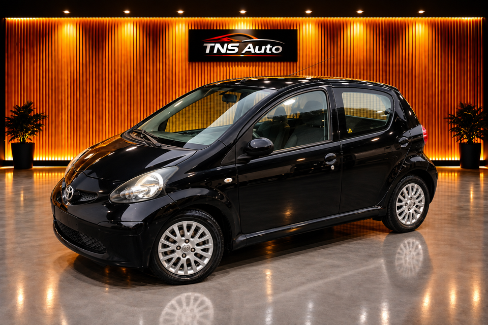 Toyota Aygo 1,0 Plus Blue 5d
