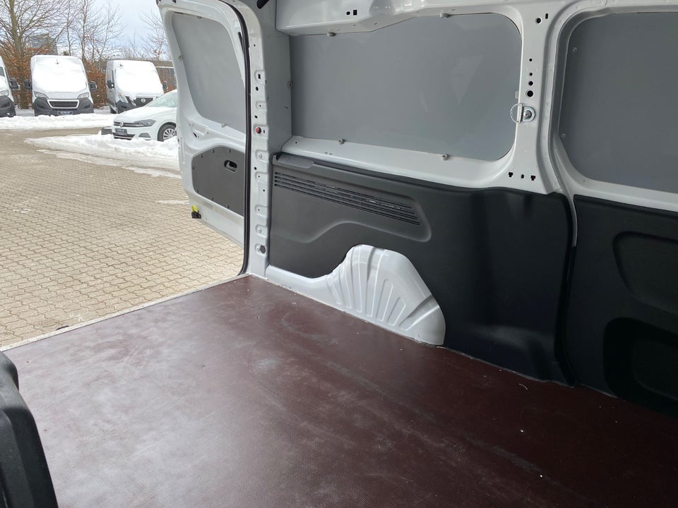 Peugeot Partner 1,5 BlueHDi 100 L2V2 Grip Van