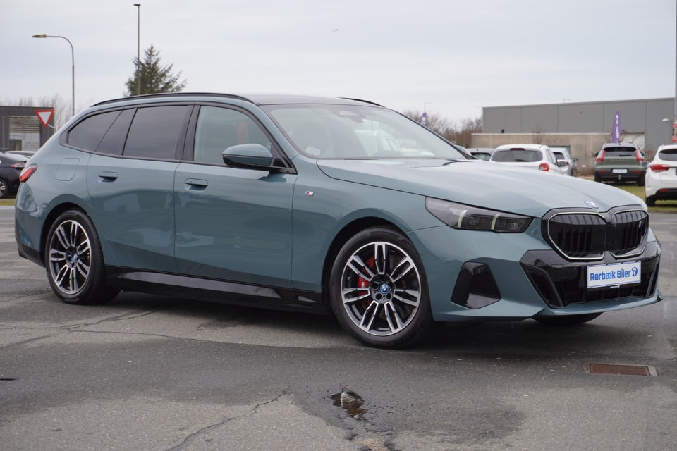 BMW i5 eDrive40 Touring M-Sport Pro 5d