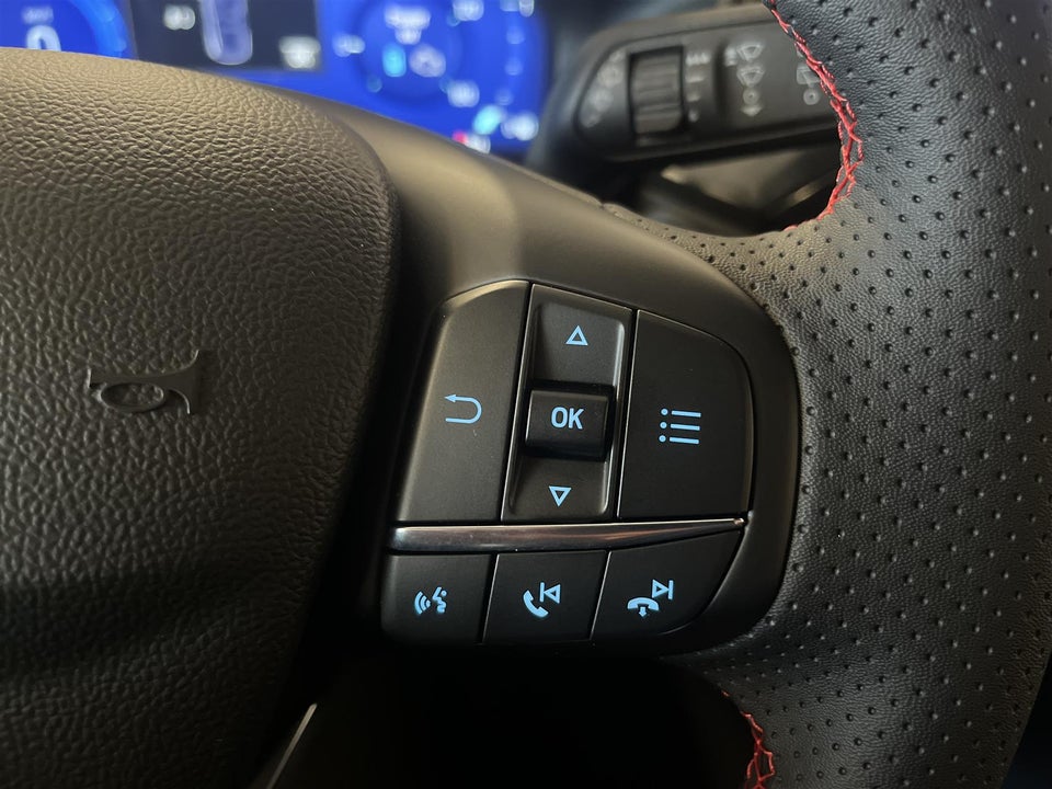 Ford Kuga 2,5 PHEV ST-Line X CVT 5d