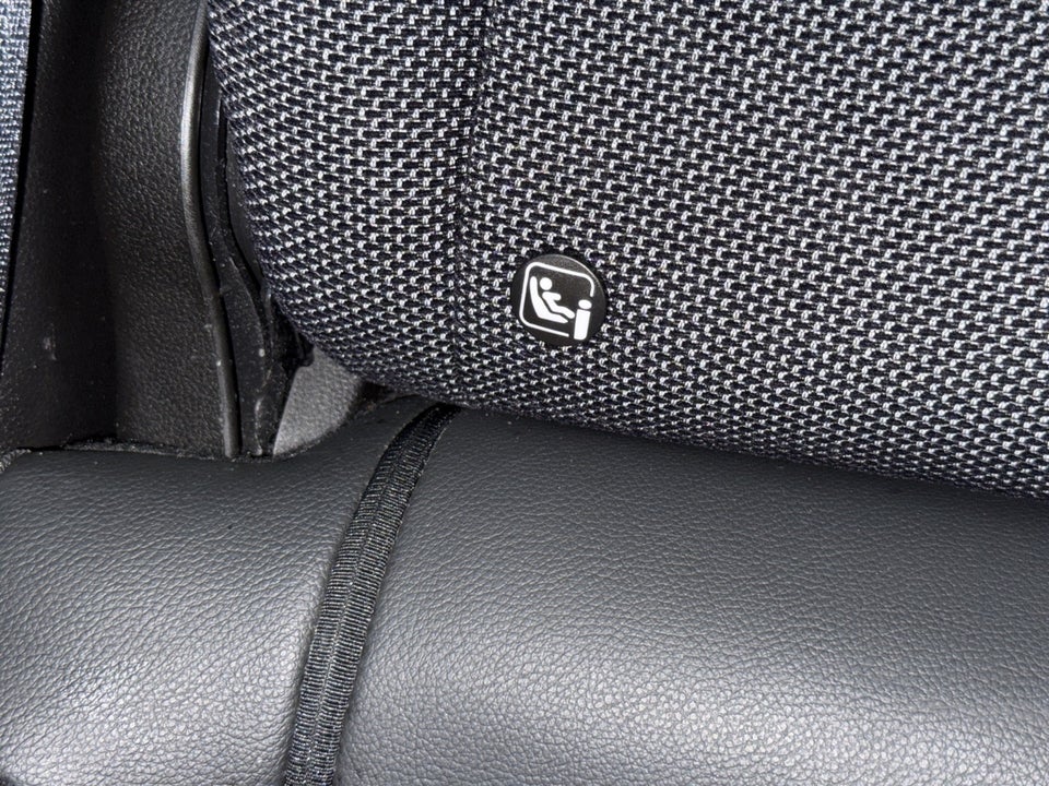 Renault Captur 1,6 E-Tech Intens 5d