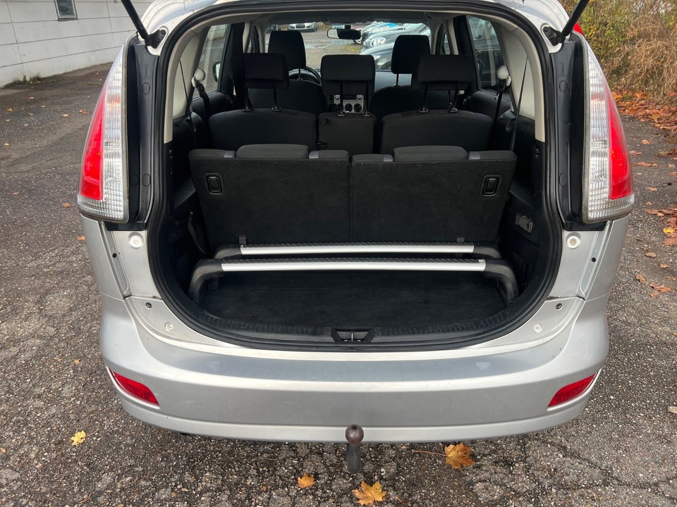 Mazda 5 1,8 Touring 7prs 5d