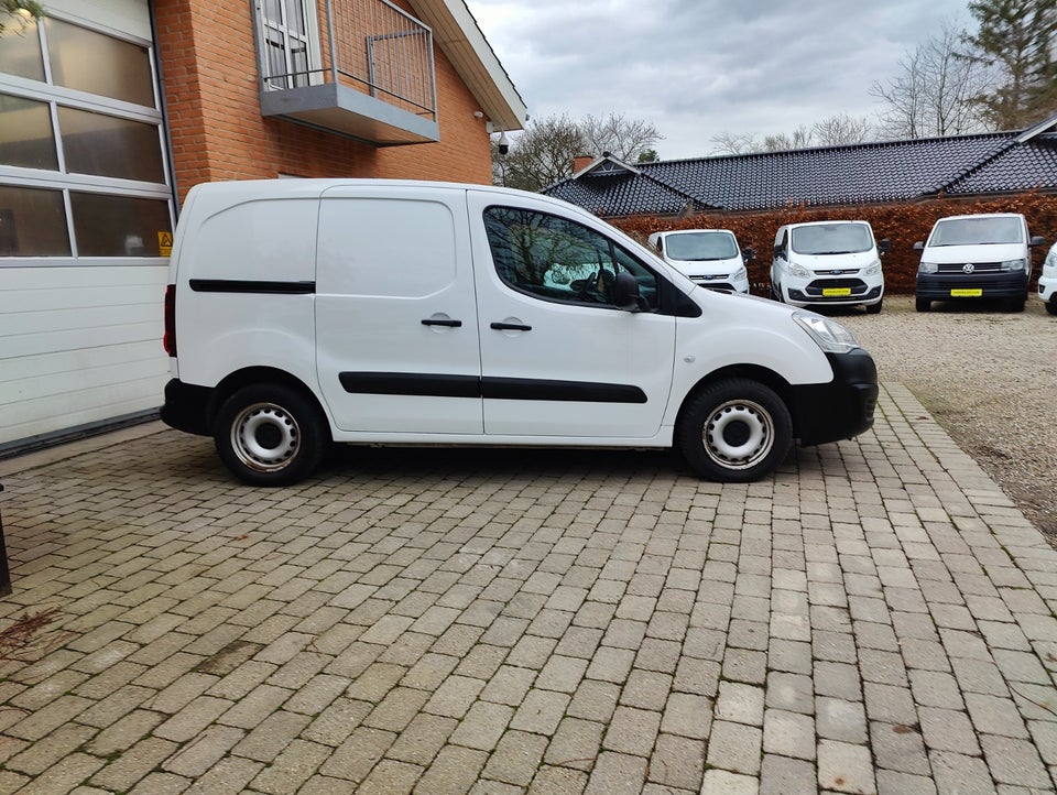 Peugeot Partner 1,6 BlueHDi 75 L1 Flex Van 5d