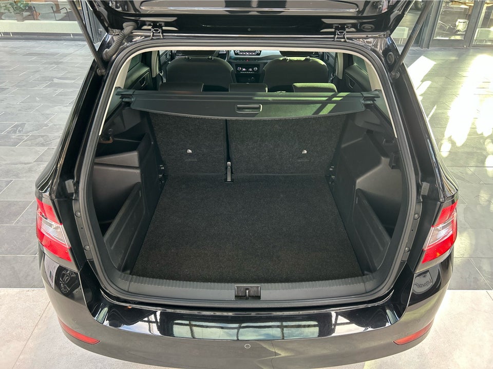 Skoda Fabia 1,0 MPi 75 Ambition Combi 5d