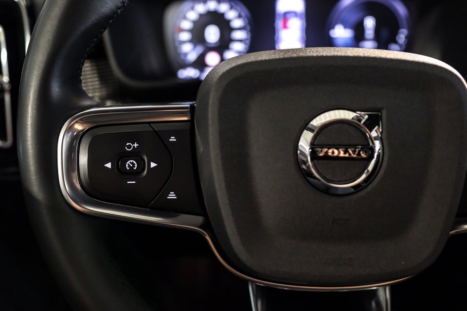 Volvo XC40 1,5 T5 ReCharge R-Design aut. Van 5d