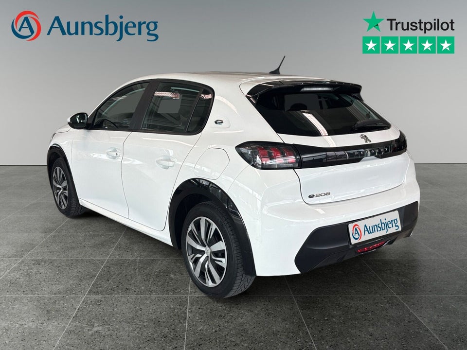 Peugeot e-208 50 Active 5d