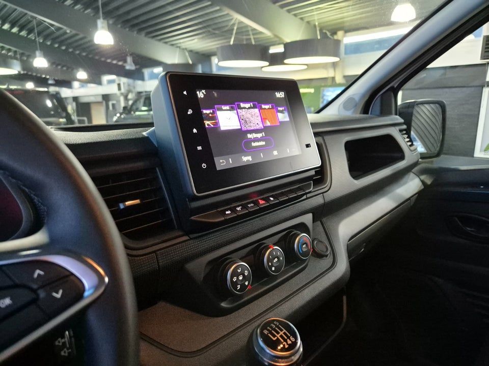 Renault Trafic 2,0 dCi 150 L2H1 Tekno