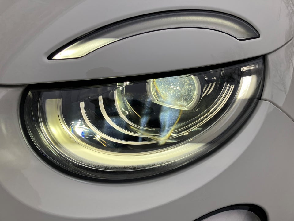 Fiat 500e 42 la Prima 3+1 4d