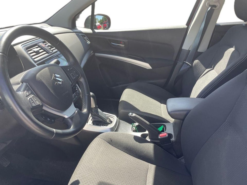 Suzuki S-Cross 1,4 mHybrid Active aut. 5d